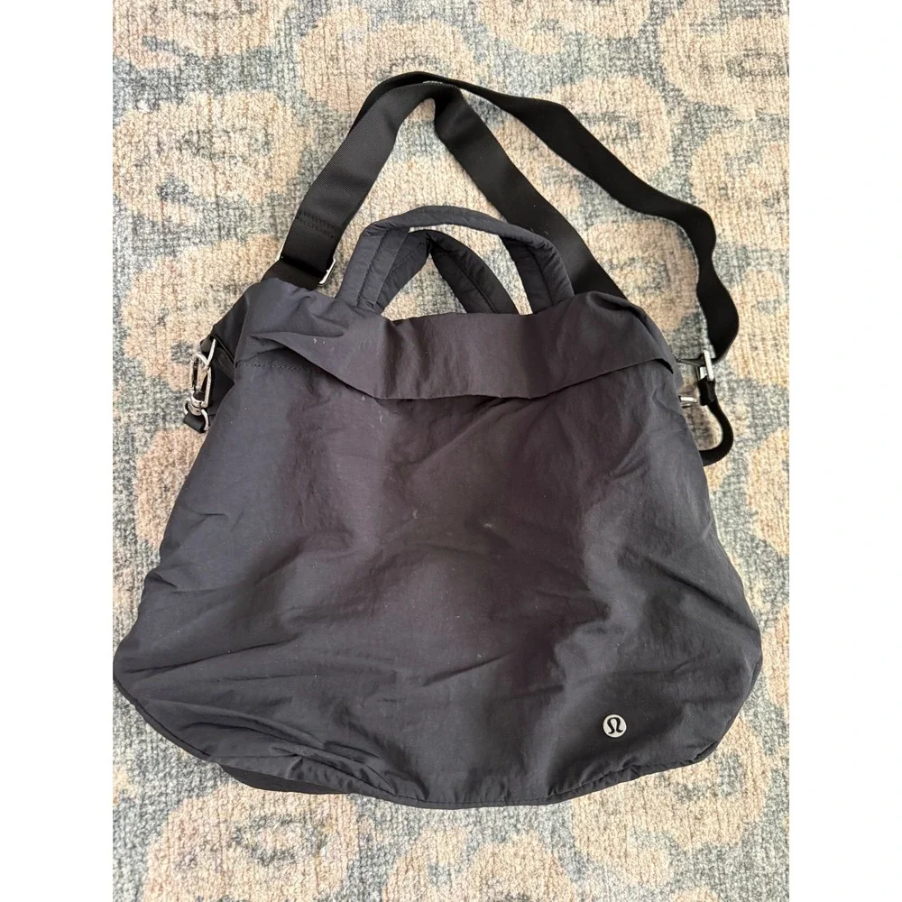 lululemon on my level bag black lululemon athletica | Bags | Lululemon On My Level Bag 2 9lblack Excellent  Condition With Flaws